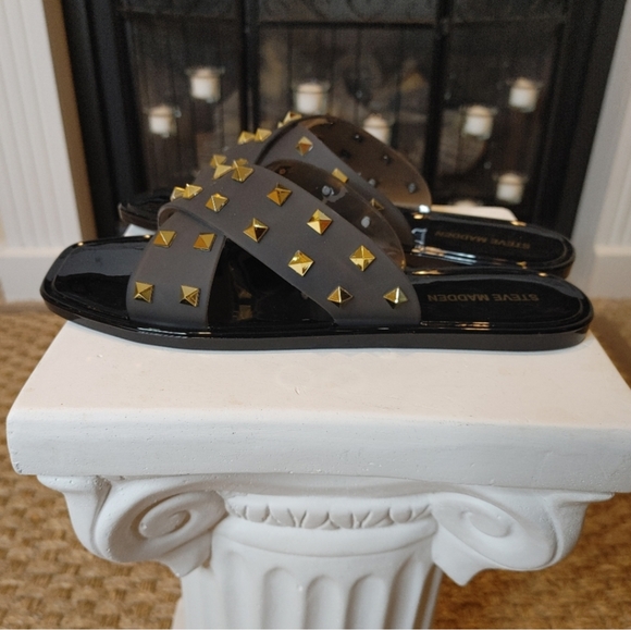 STEVE MADDEN TACE STUDDED SANDAL, BLACK 8 - Picture 10 of 16